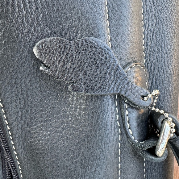 Roots “Tribe” Soft leather briefcase - black - in great used condition - Picture 7 of 8